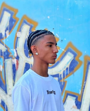 Corte de Vitor Araujo